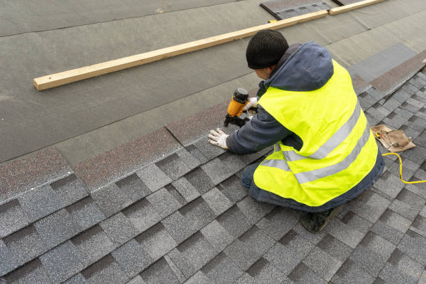 Best Metal Roofing Contractor  in Como, WI